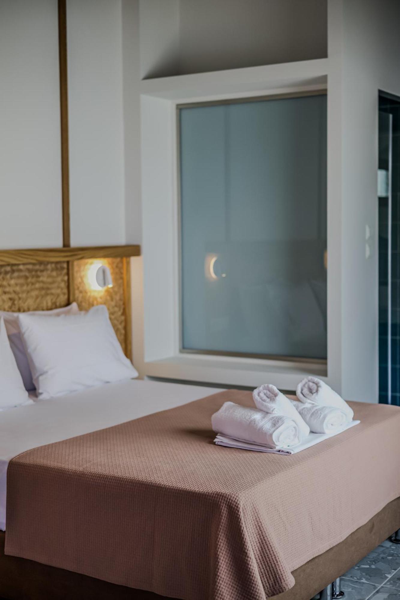 וולוס Take Me Here With A Sea View By Salt Apartments מראה חיצוני תמונה