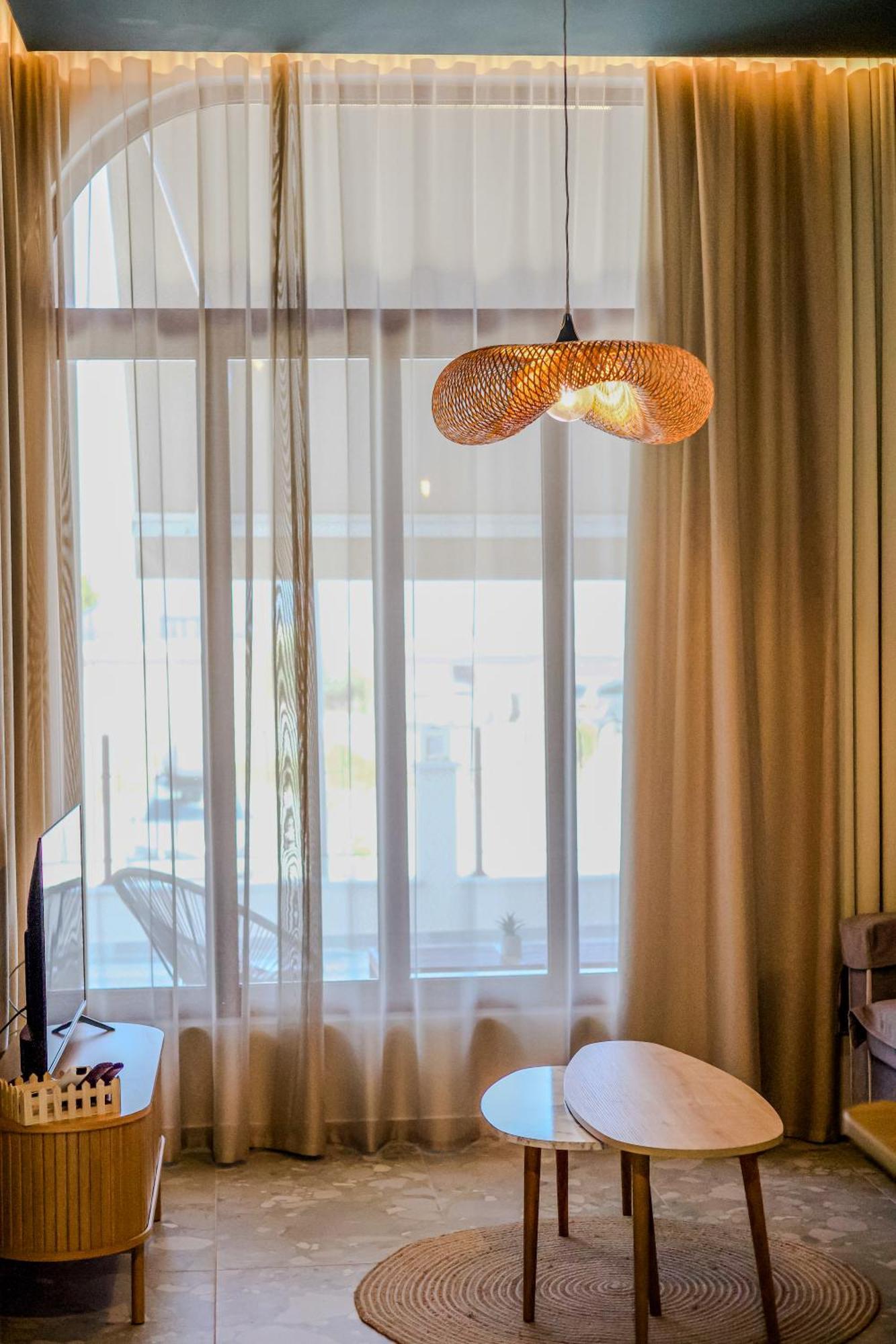 וולוס Take Me Here With A Sea View By Salt Apartments מראה חיצוני תמונה